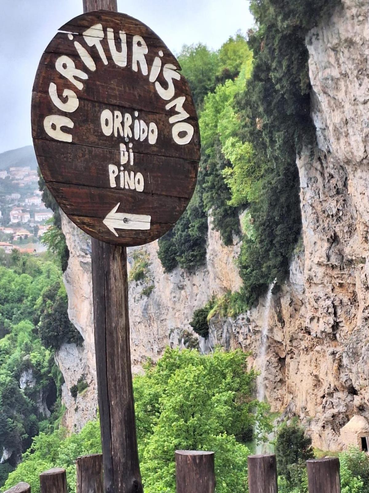 Agriturismo Orrido Di Pino Agerola Bagian luar foto
