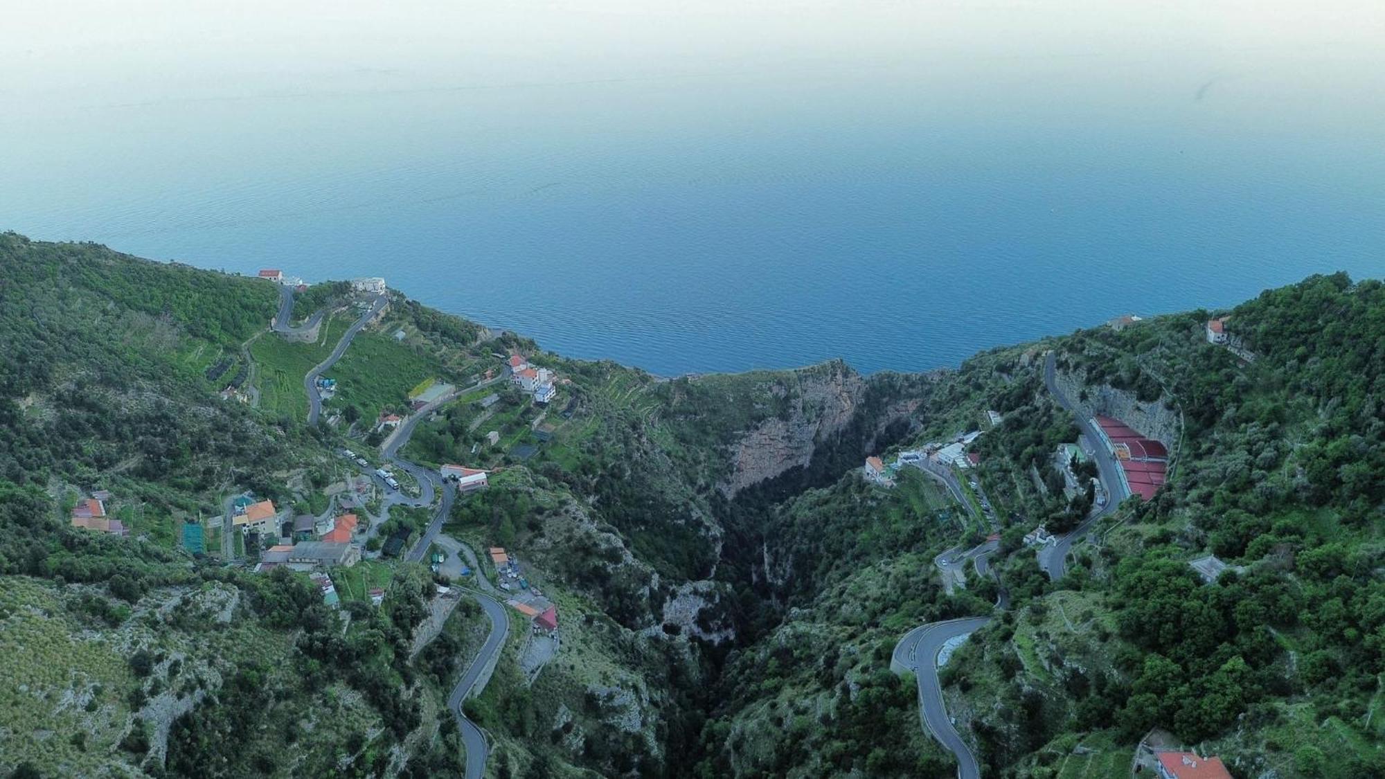 Agriturismo Orrido Di Pino Agerola Bagian luar foto
