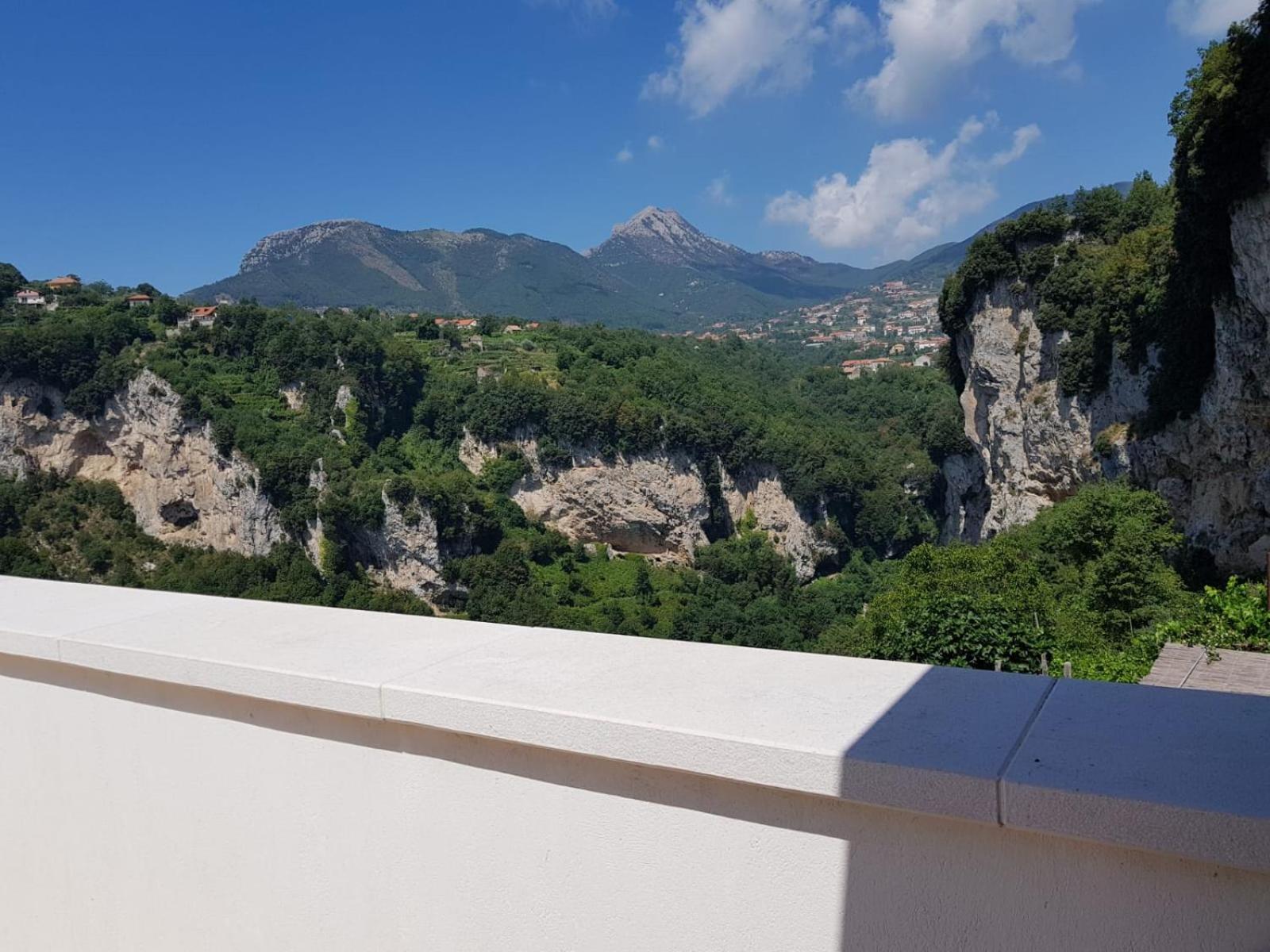 Agriturismo Orrido Di Pino Agerola Ruang foto
