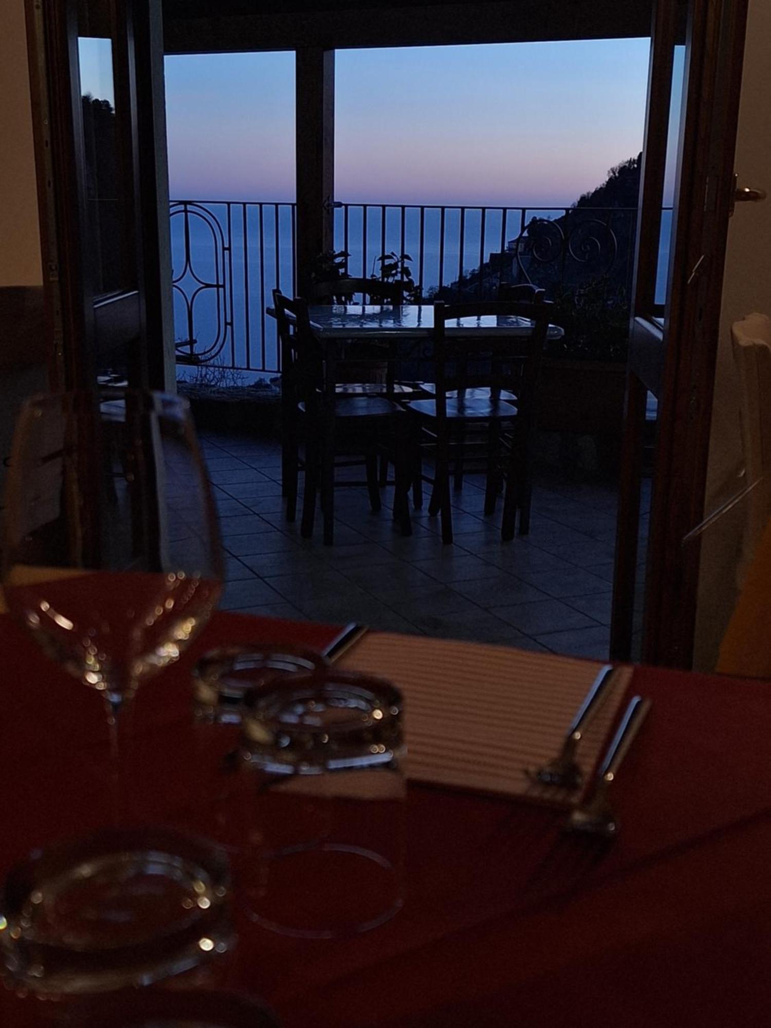 Agriturismo Orrido Di Pino Agerola Bagian luar foto
