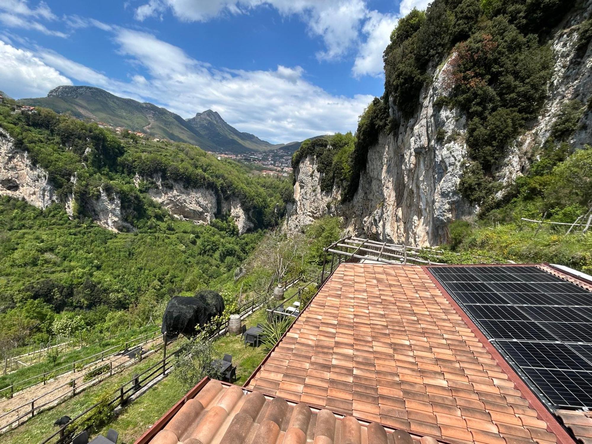 Agriturismo Orrido Di Pino Agerola Bagian luar foto